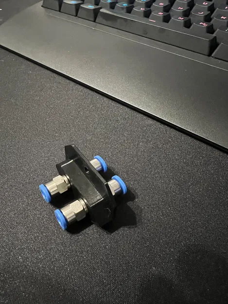 Remix đầu cắm nóc Tủ Điện Prusa cho 2 lỗ luồn dây QSM-M5 - Image 1