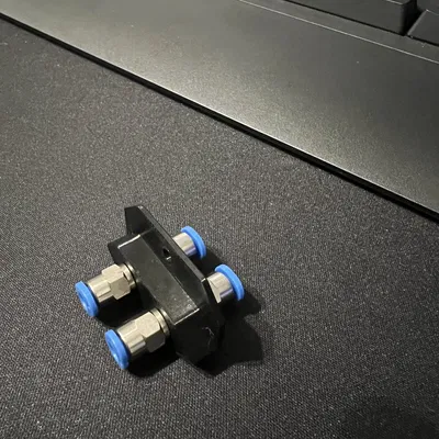 Remix đầu cắm nóc Tủ Điện Prusa cho 2 lỗ luồn dây QSM-M5