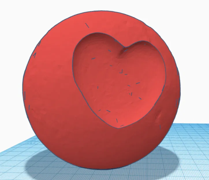 Mô hình Trăng với miệng núi lửa hình trái tim độc đáo - Image 1