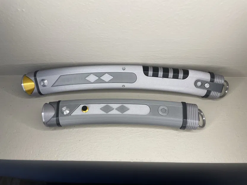 Thanh kiếm ánh sáng của Ahsoka Tano - Star Wars The Mandalorian - Image 1