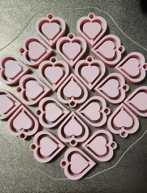 Móc Khóa Trái Tim Xoay Xoay - Đồ Chơi Fidget - Image 2