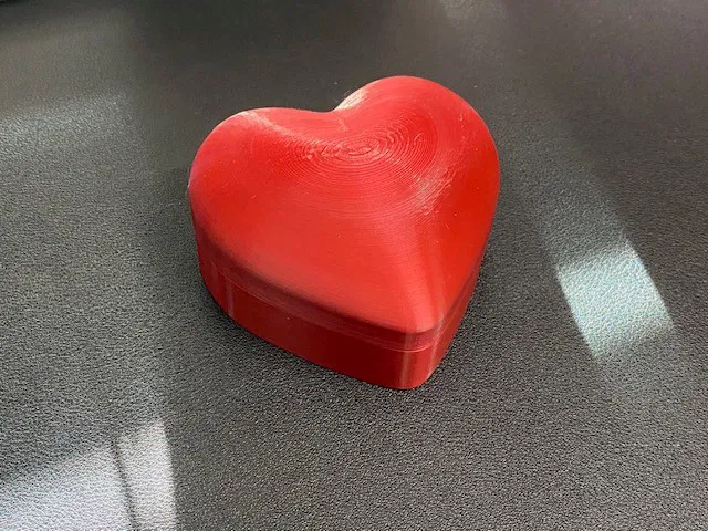 Hộp Hình Trái Tim Lãng Mạn - Image 1