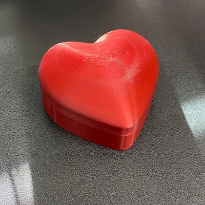 Hộp Hình Trái Tim Lãng Mạn