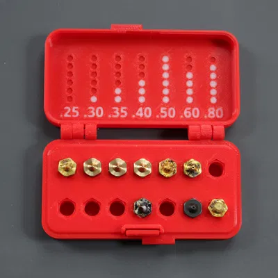 Hộp Đựng Kim Phun (In liền với Nhãn)