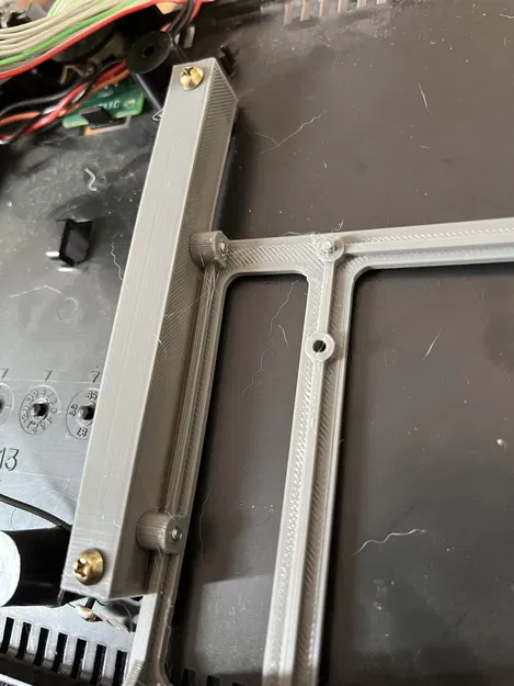 Pát Giữ Ốc Vít Ổ Đĩa Amstrad 3" Cho Khay Gotek - Image 2