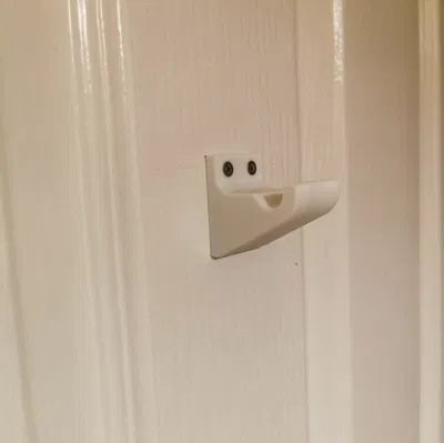 Kệ Gắn Cửa Tiết Kiệm Diện Tích Cho Bàn Ủi Đồ