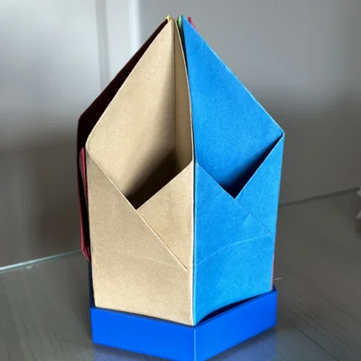 Khay Lục Giác Đựng Ống Bút Origami