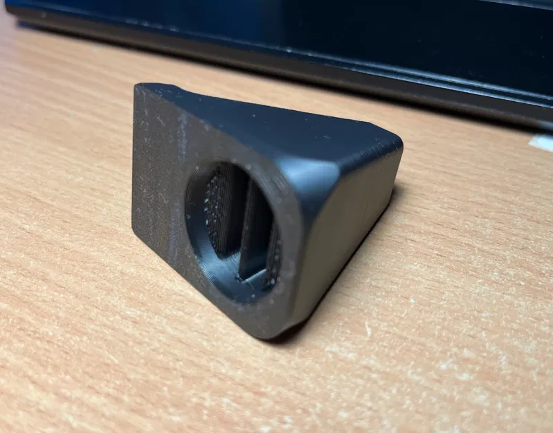 Giá đỡ đế sạc nam châm Baseus cho iPhone - Image 3