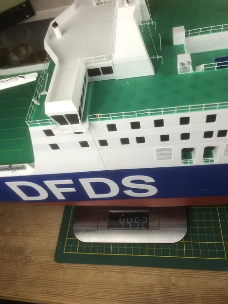 Tàu RC DFDS "Ark Germania" Dài 1,32m! Tỷ Lệ 1:150 - Image 15