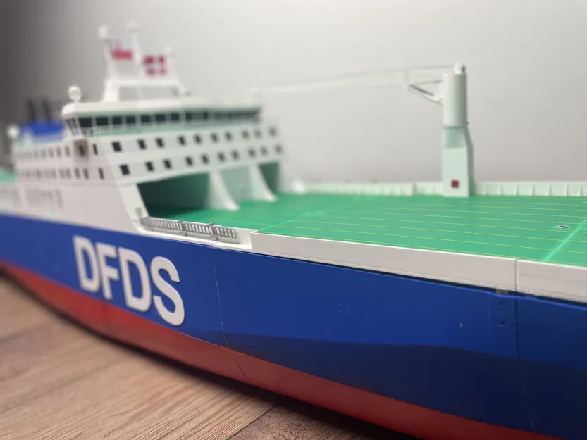 Tàu RC DFDS "Ark Germania" Dài 1,32m! Tỷ Lệ 1:150 - Image 55