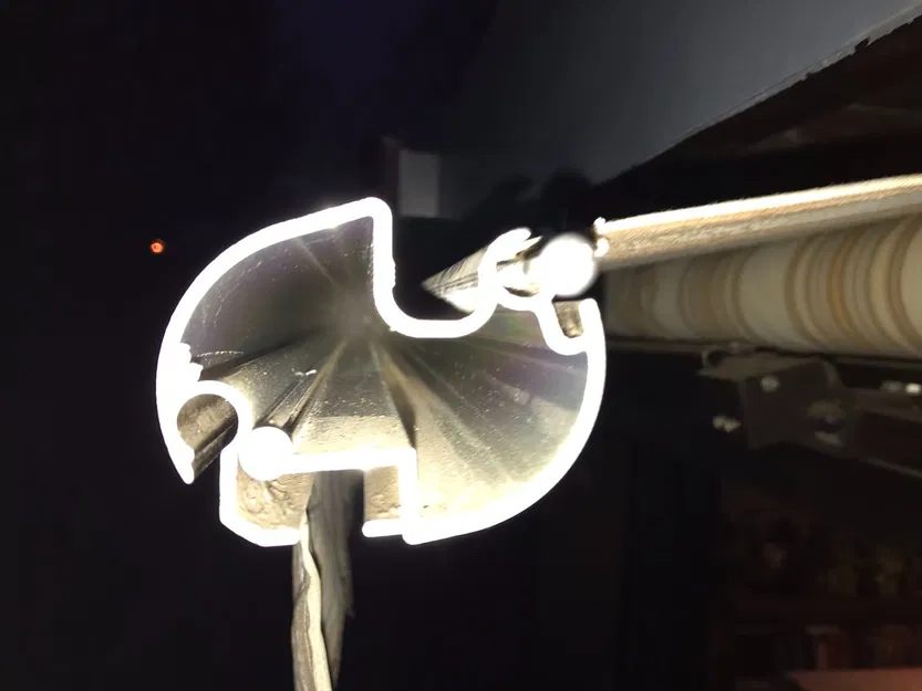 Nắp Bịt Cuối Mái Hiên - Image 3