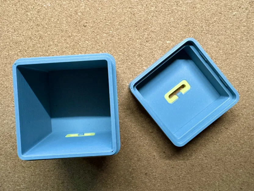 Hộp đựng dây cáp nhỏ gọn cho bàn làm việc - Image 2