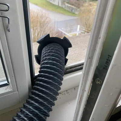 Móc giữ ống hút khói máy laser Creality Falcon 2 (ø 80mm)