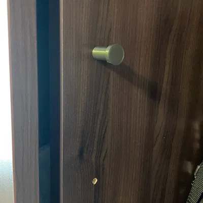 Kệ giữ cây mang giày cho tủ sảnh