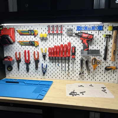 Pát Gắn IKEA SKADIS (Ốc Nhiệt - Ốc Zin Hoặc Ốc M4 Bất Kỳ)