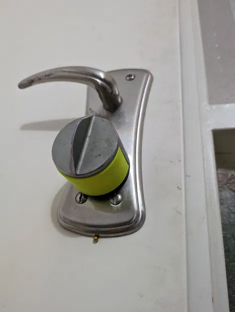 Nắp Pin Danalock - Image 1