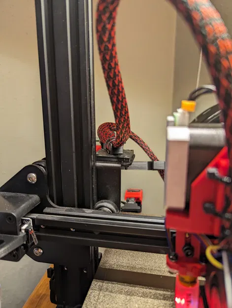 Kẹp Giữ Dây Cáp Cho Đầu Đùn Ender 3 - Image 2