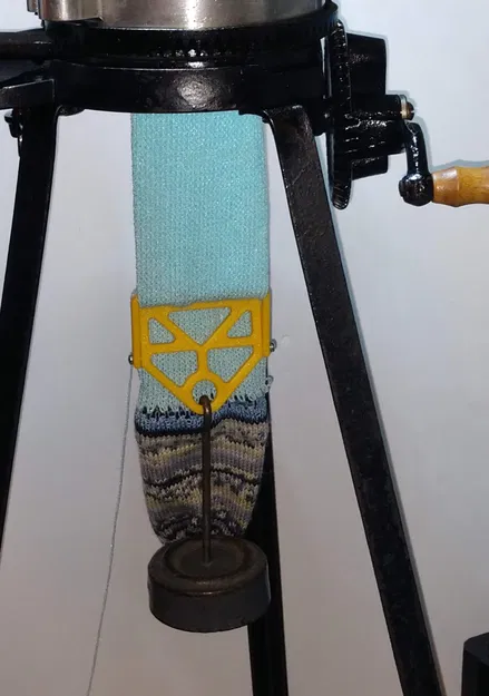 Khóa CSM với nơ đã chỉnh kích thước - Image 2