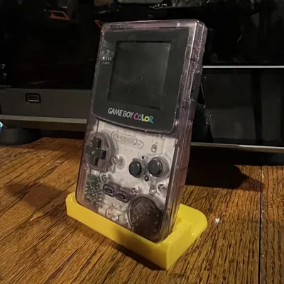 Chân đế Game Boy Color bản remix tăng độ ổn định