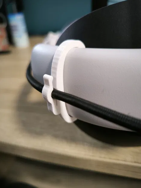 Kẹp Dây USB-C Meta Quest 3 Cho Dây Đeo Đầu KIWI Comfort - Image 3