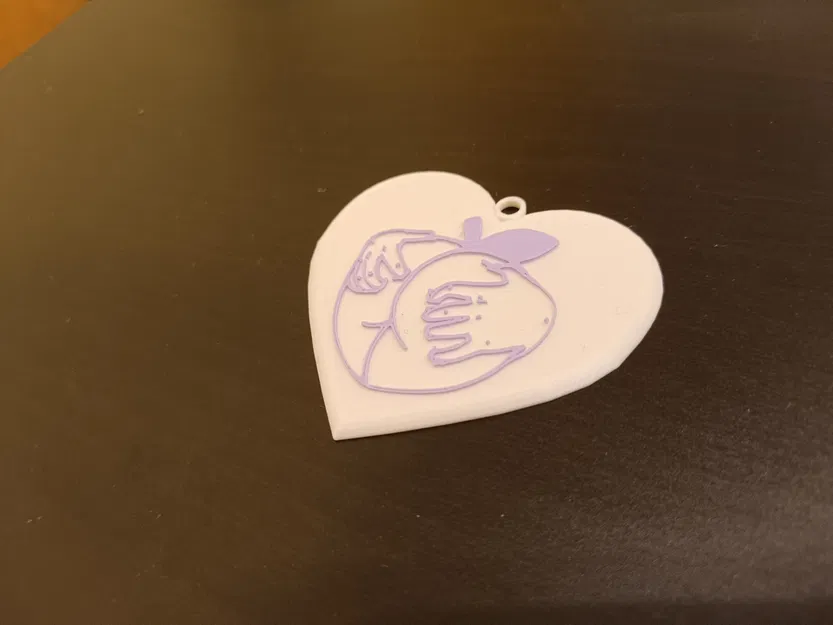 Móc Khóa / Mặt Dây Chuyền Balo Trái Đào - Image 1