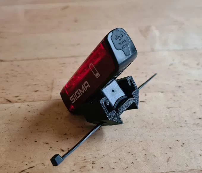 Giá đỡ đèn SIGMA Blaze cho xe Gazelle - Image 1