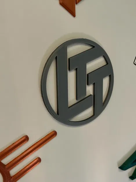 Logo LTT / Linus Tech Tips - Image 1