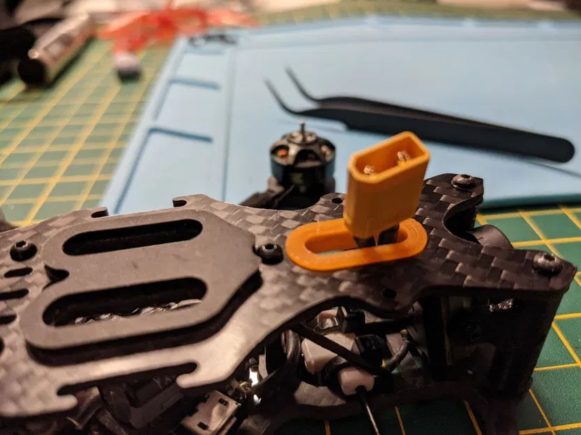 Chụp Bảo Vệ Dây Pin EMAX Babyhawk 2 HD - Image 1