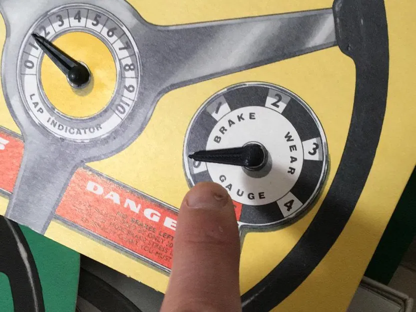 Núm Tốc Độ Formula 1 của Waddington - Image 1