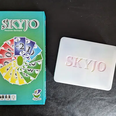 Hộp đựng du lịch Skyjo