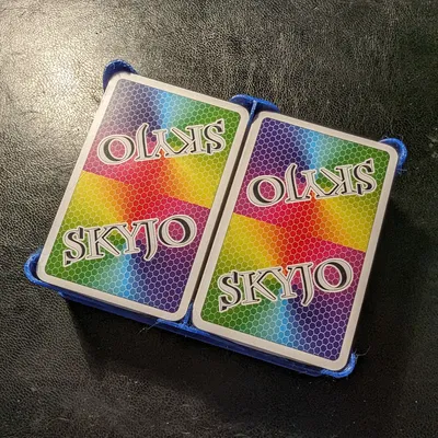 Hộp đựng du lịch Skyjo