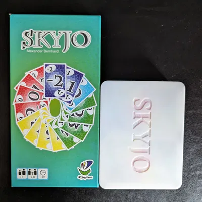 Hộp đựng du lịch Skyjo