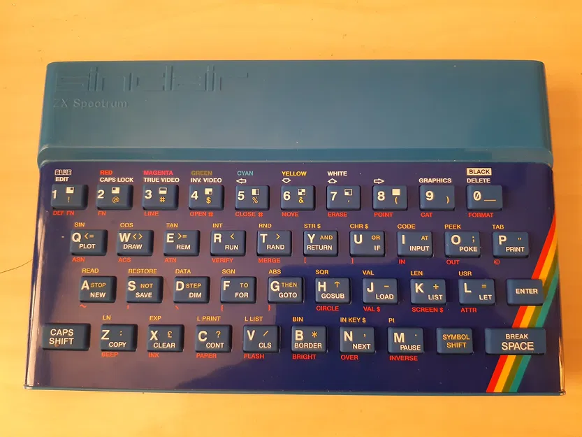 Chân đế vỏ máy Sinclair zx Spectrum - Image 1