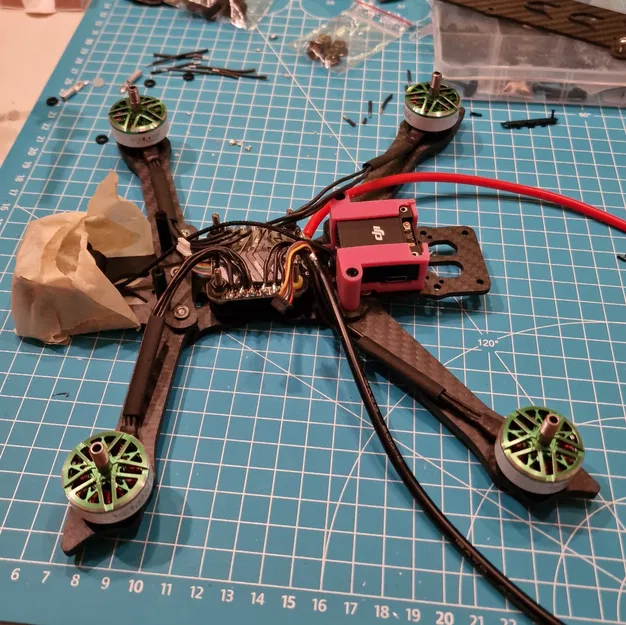 DJI O3 AirUnit Mount cho Khung Rotoroma Buddy - Bảo trì không cần dụng cụ - Tùy chỉnh hoàn toàn - OpenSCAD - Image 4