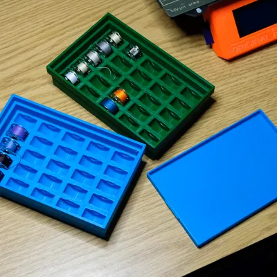 Hộp Đựng Chỉ Suốt Máy May Bernina Artista 170