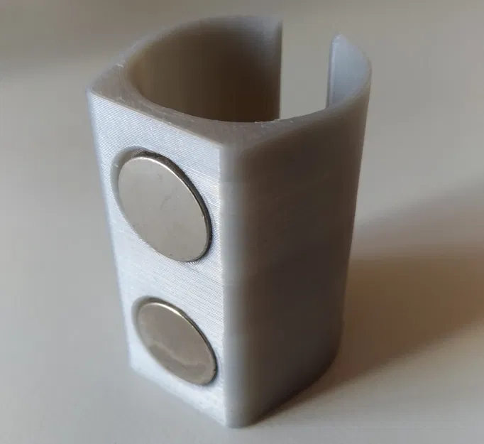 Hộp đựng tiền xu gắn nam châm (5kr và 20kr Đan Mạch) - Image 4