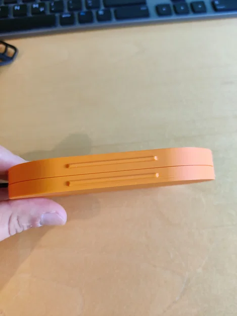 Hộp đựng kiêm đế sạc du lịch cho Samsung Galaxy Watch 4 - Image 4