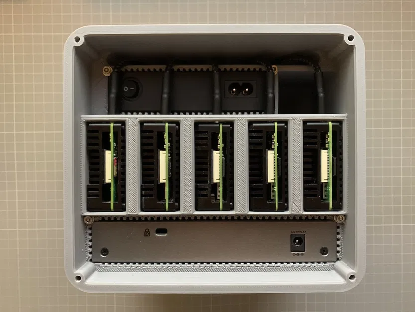 Vỏ cho Cụm Raspberry Pi 4 - Image 4