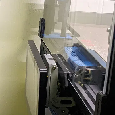 Giá đỡ màn hình Rpi 7" cho Voron2.4 có cửa