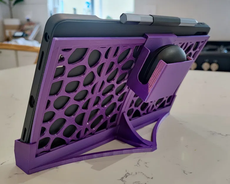 Giá đỡ Máy tính bảng có Miếng chèn Voronoi kèm Kệ Tai nghe/Tai nghe không dây - Image 1