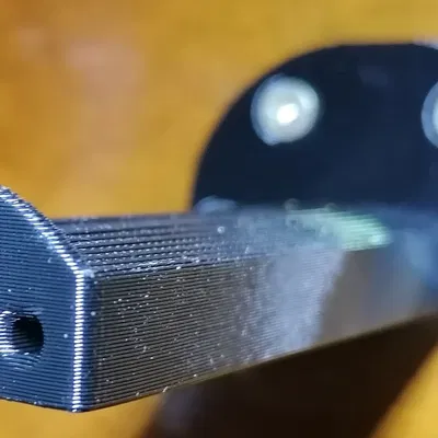 Giá Đỡ Cuộn Filamen Lên Tường