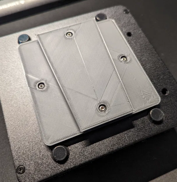 Giá treo tường cho mini PC với khoảng cách lắp 70mm x 70mm - Image 1