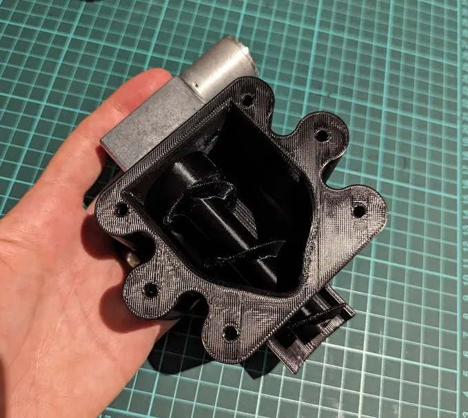 Máy Cho Thú Cưng Ăn Tự Động - Phễu và Trục Xoắn - Image 2