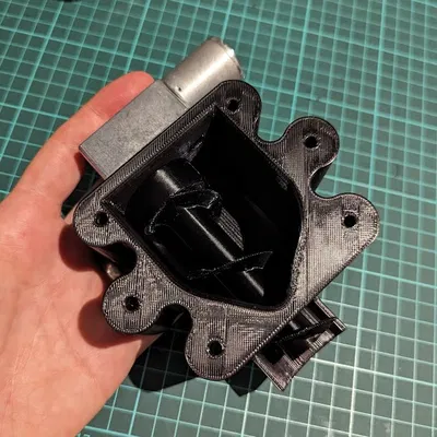 Máy Cho Thú Cưng Ăn Tự Động - Phễu và Trục Xoắn