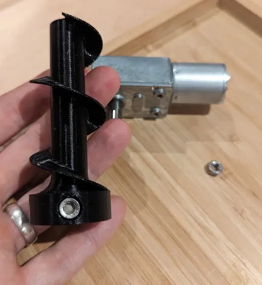 Máy Cho Thú Cưng Ăn Tự Động - Phễu và Trục Xoắn - Image 6