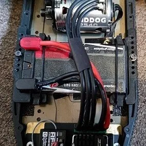 Đế Pin Low Profile cho Schumacher LD2/LD3/ST2