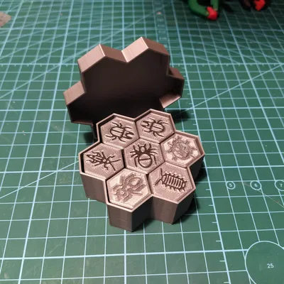 Hộp Đựng Cờ Bàn Cờ Hive Tỉ Lệ 50%