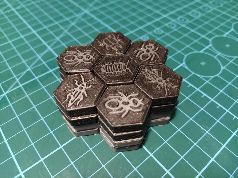 Hộp Đựng Cờ Bàn Cờ Hive Tỉ Lệ 50% - Image 2