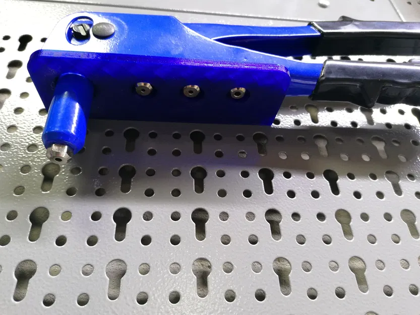 Giá Đỡ Kìm Rút Rivet Cho Bảng Pegboard Mars Svratka - Image 4