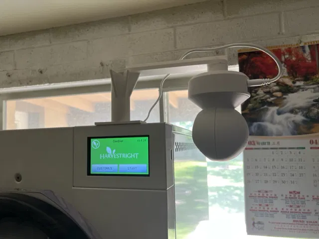 Giá Đỡ Camera HarvestRight - Image 2